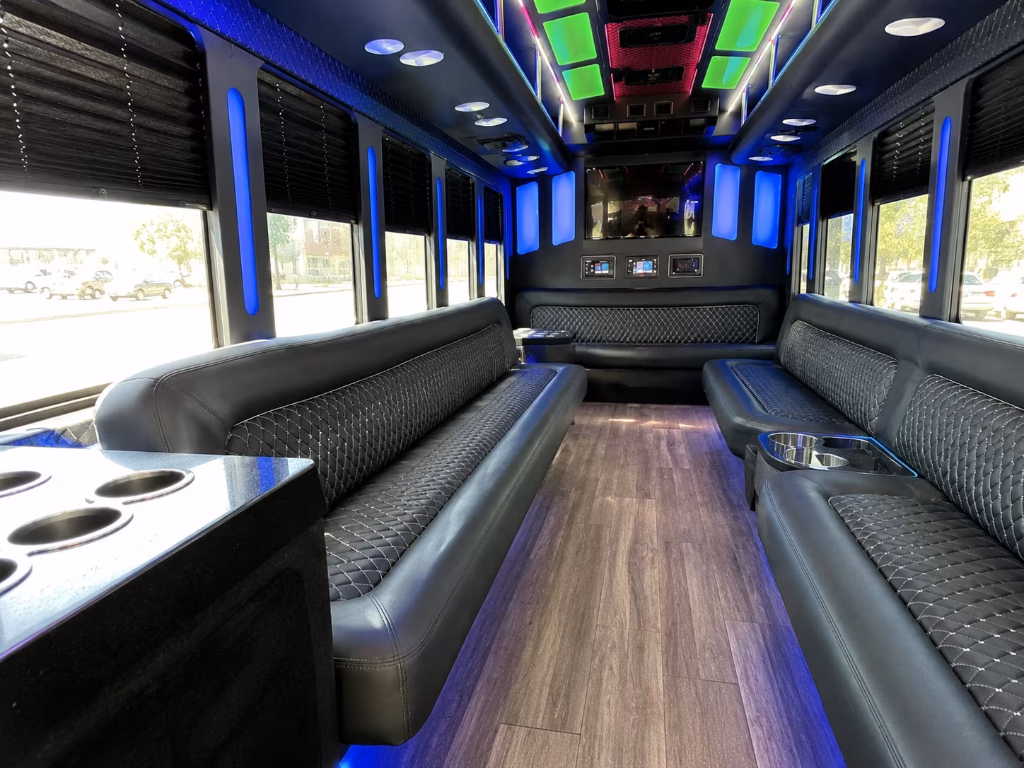 Miami Gardens Winery Tour & Pub Crawl Transportation